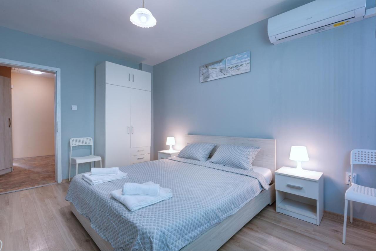 בורגאס Daisy - 3 Room And Kitchen Apartment In Lazur מראה חיצוני תמונה